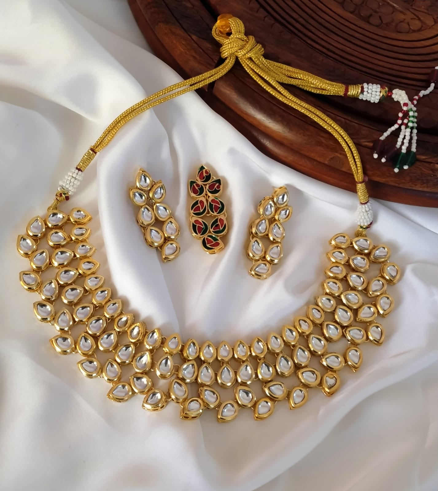 Kundan Necklace Set