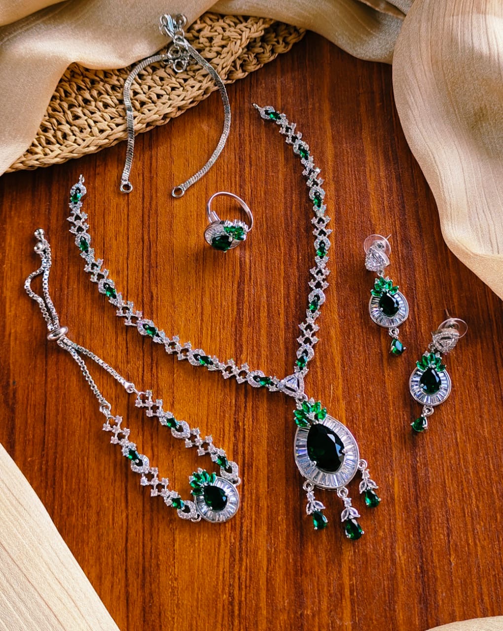 Zircon Combo Set