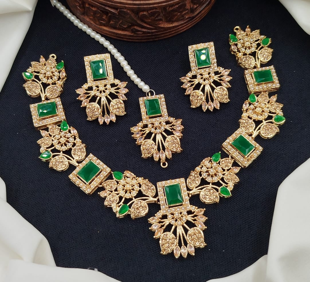 Nauratan set