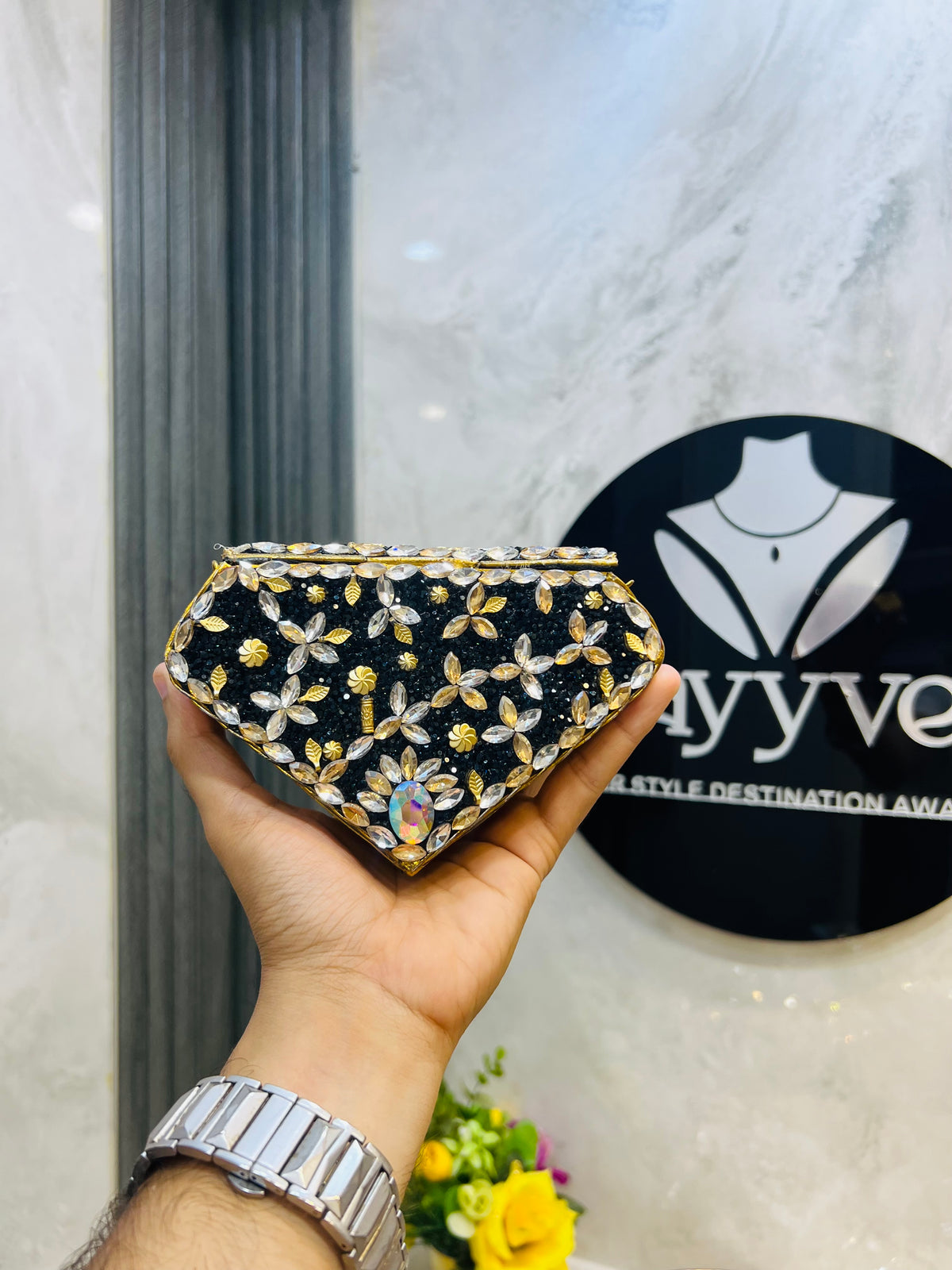 Turkish Clutch