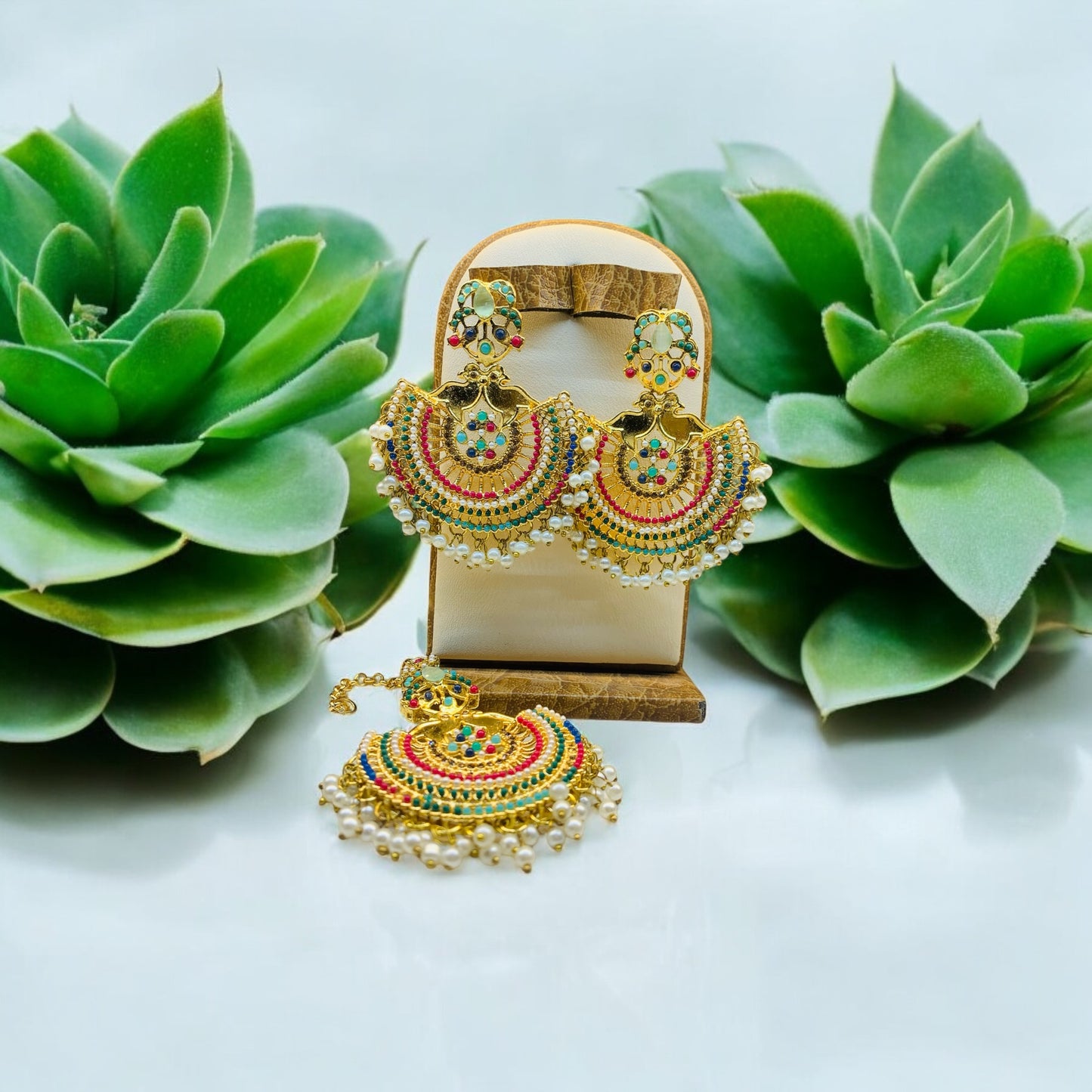 Nauratan Earrings Tika