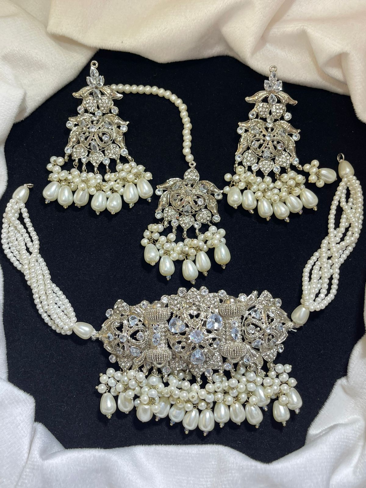 Perl Chukkar Set