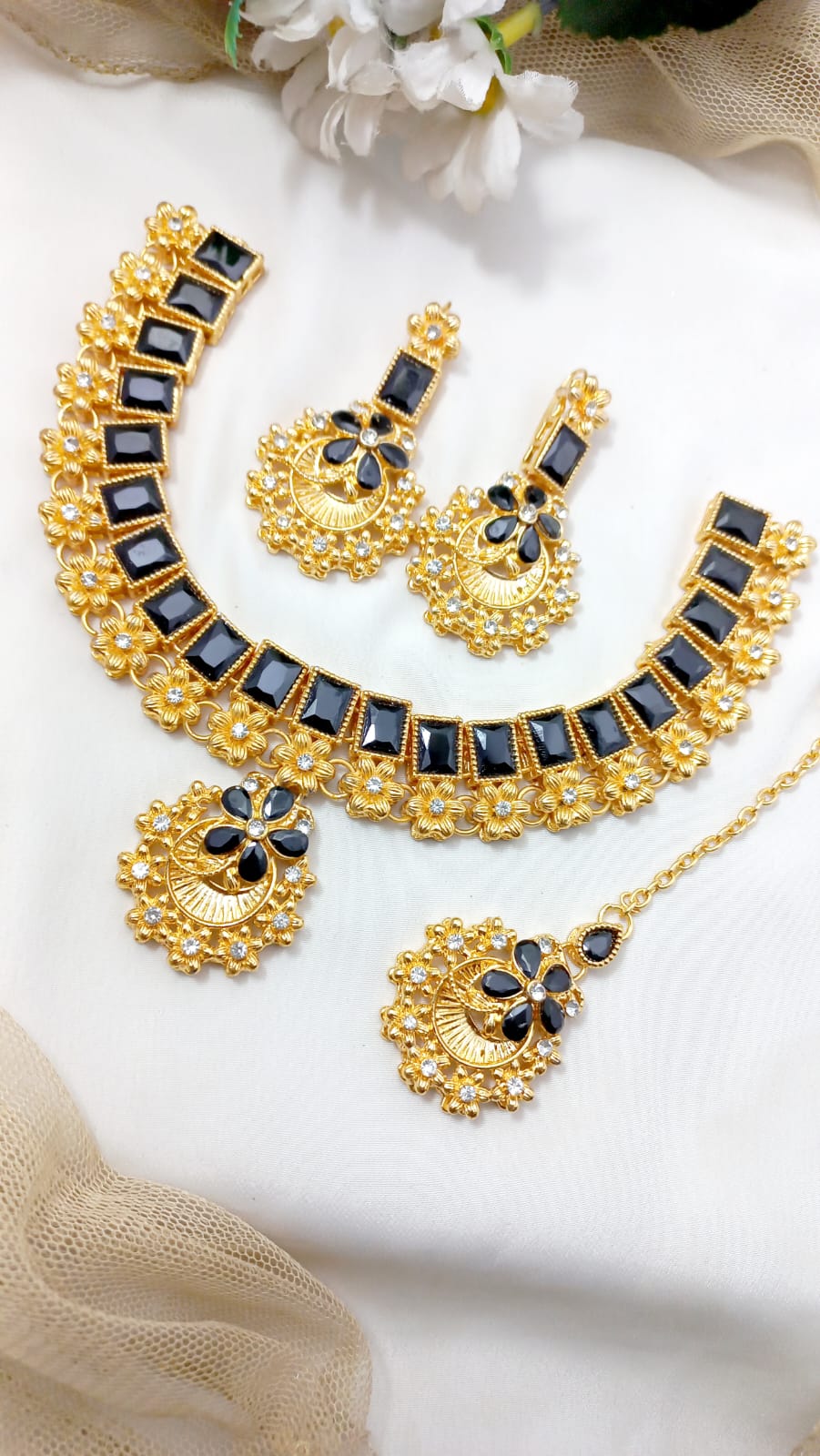 Necklace Set
