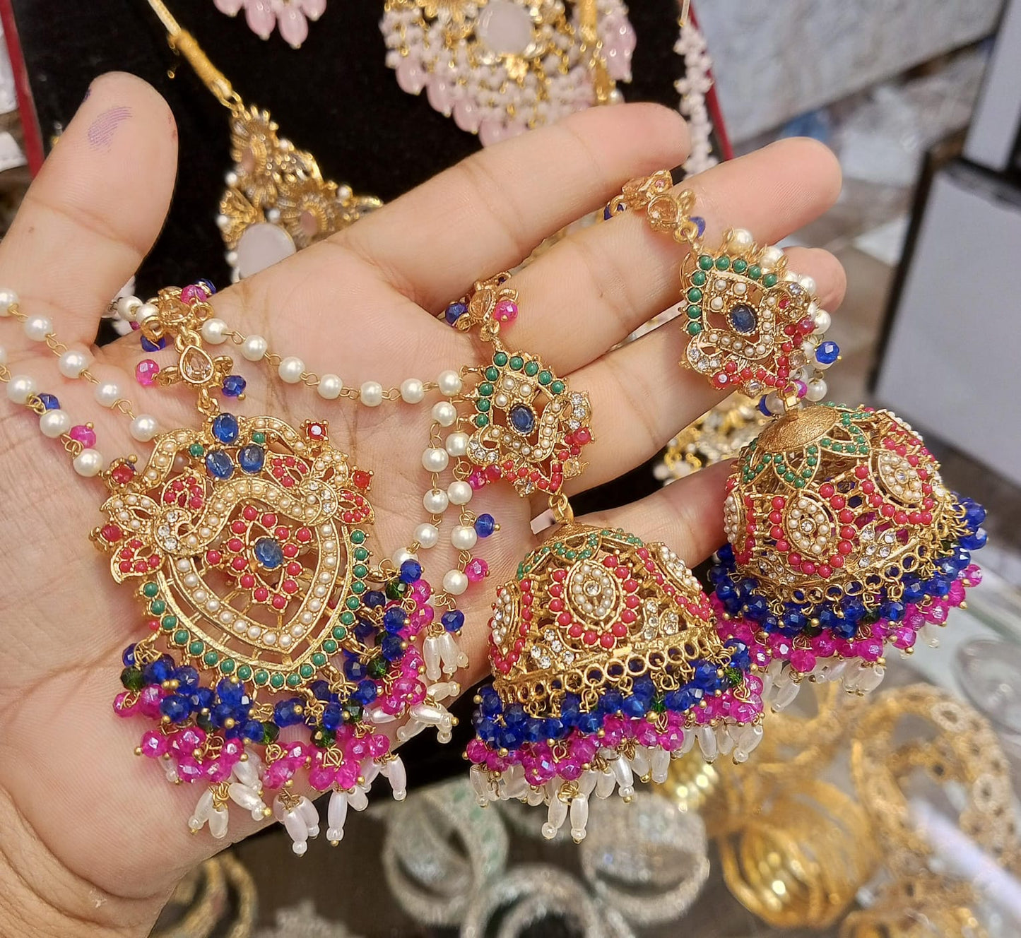 Navratan Jhumki Tika