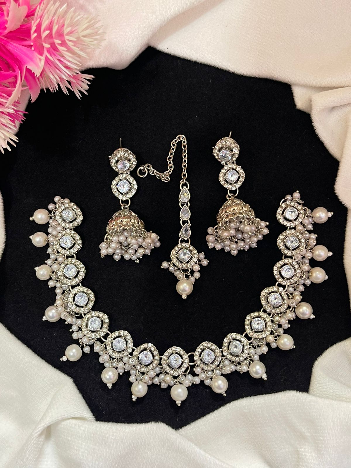Necklace Set