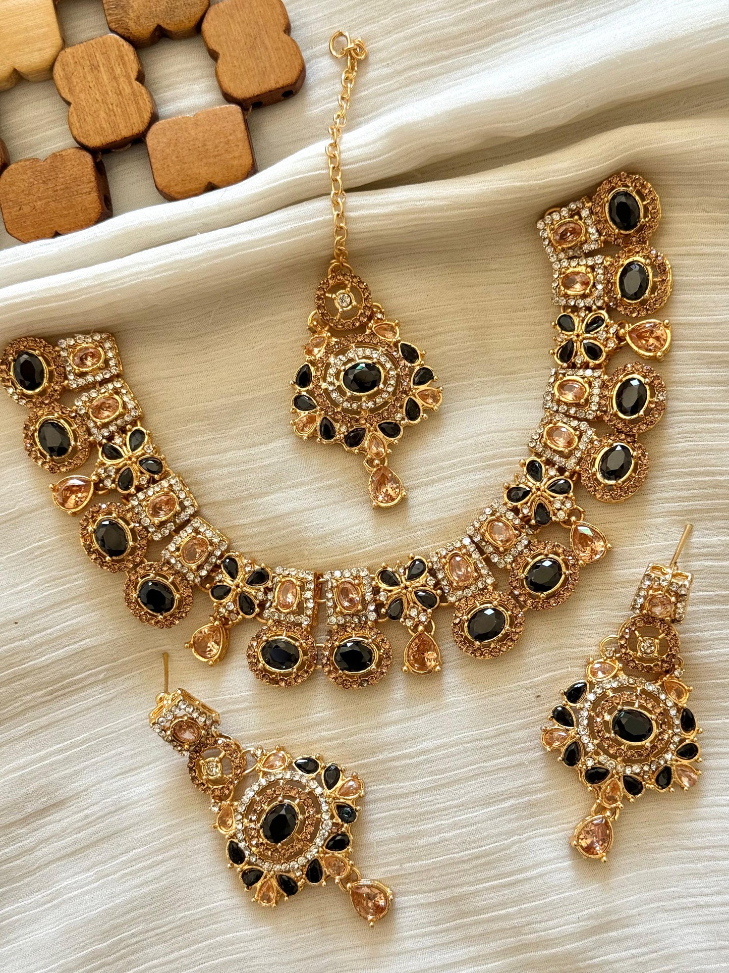 Necklace Set