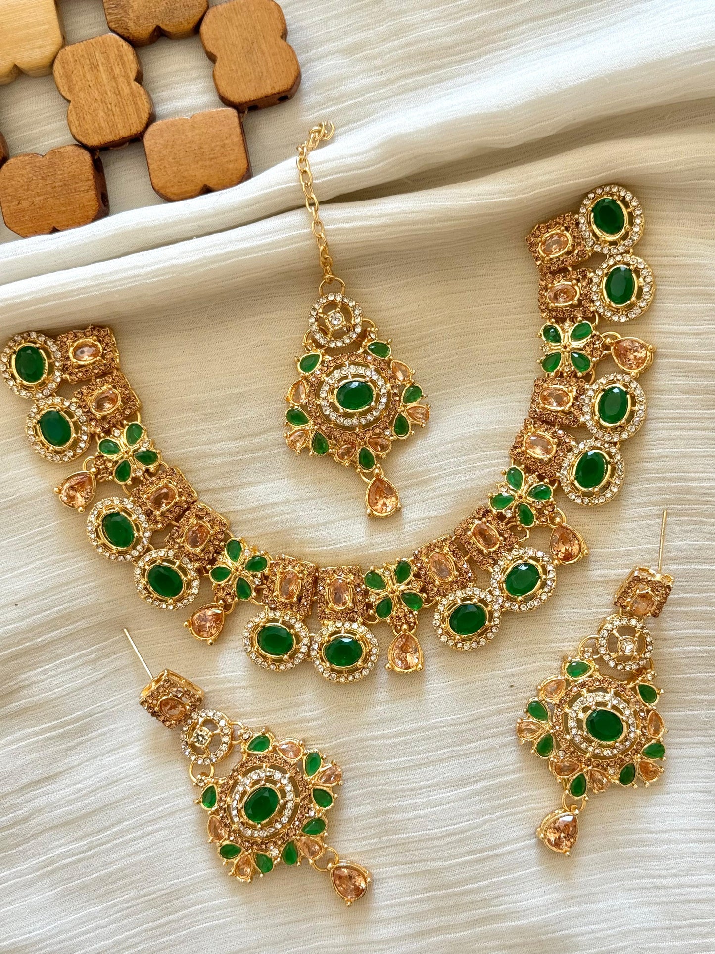 Necklace Set