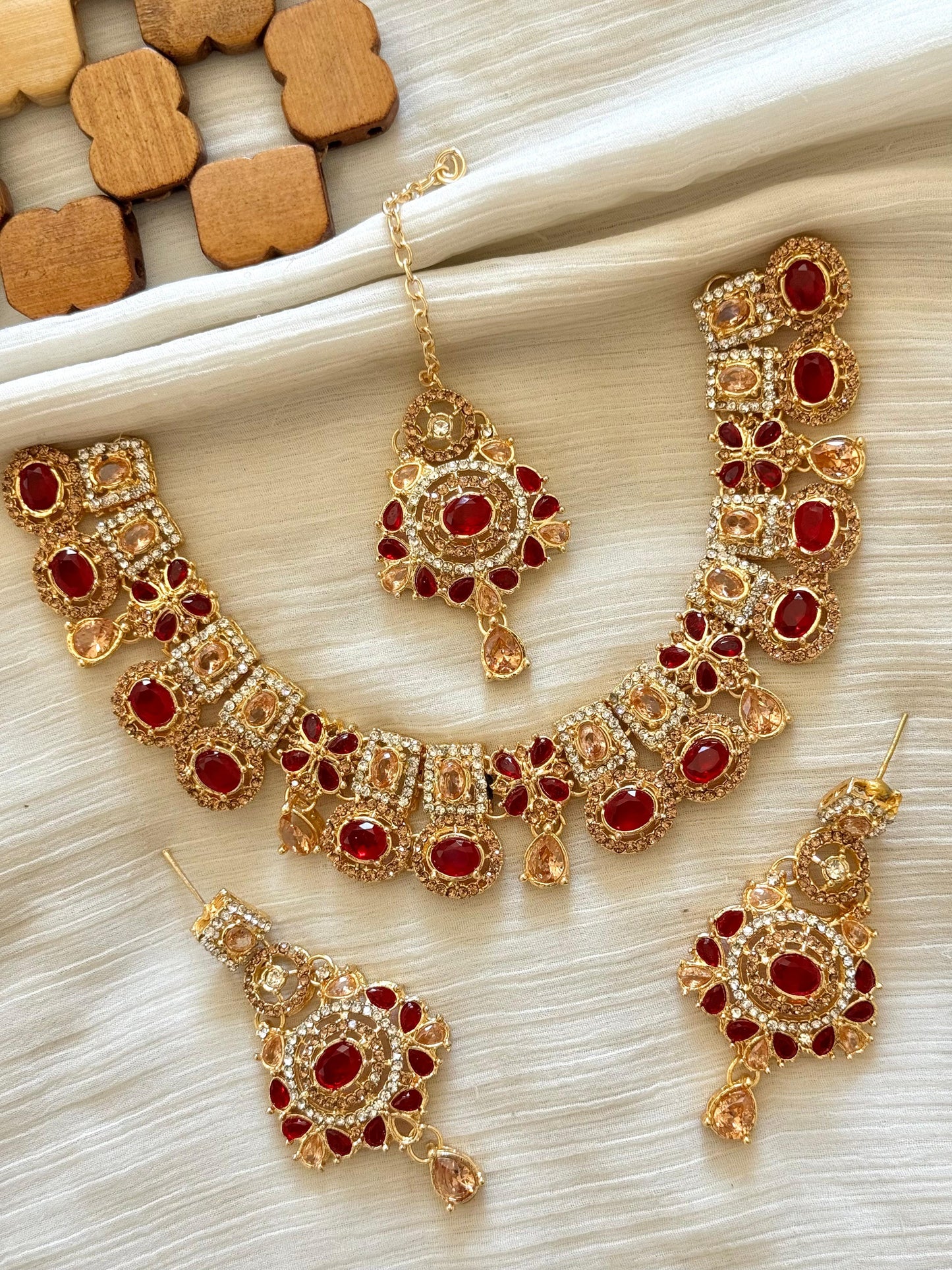 Necklace Set