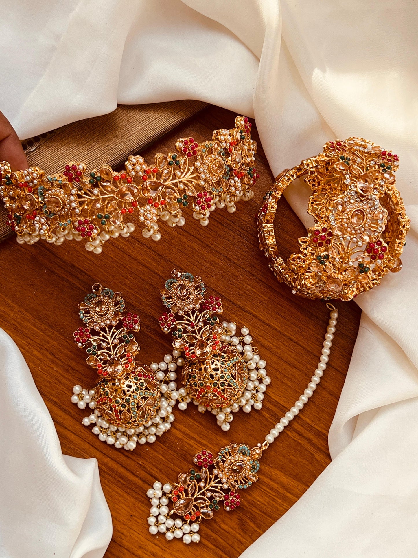 Nauratan Set