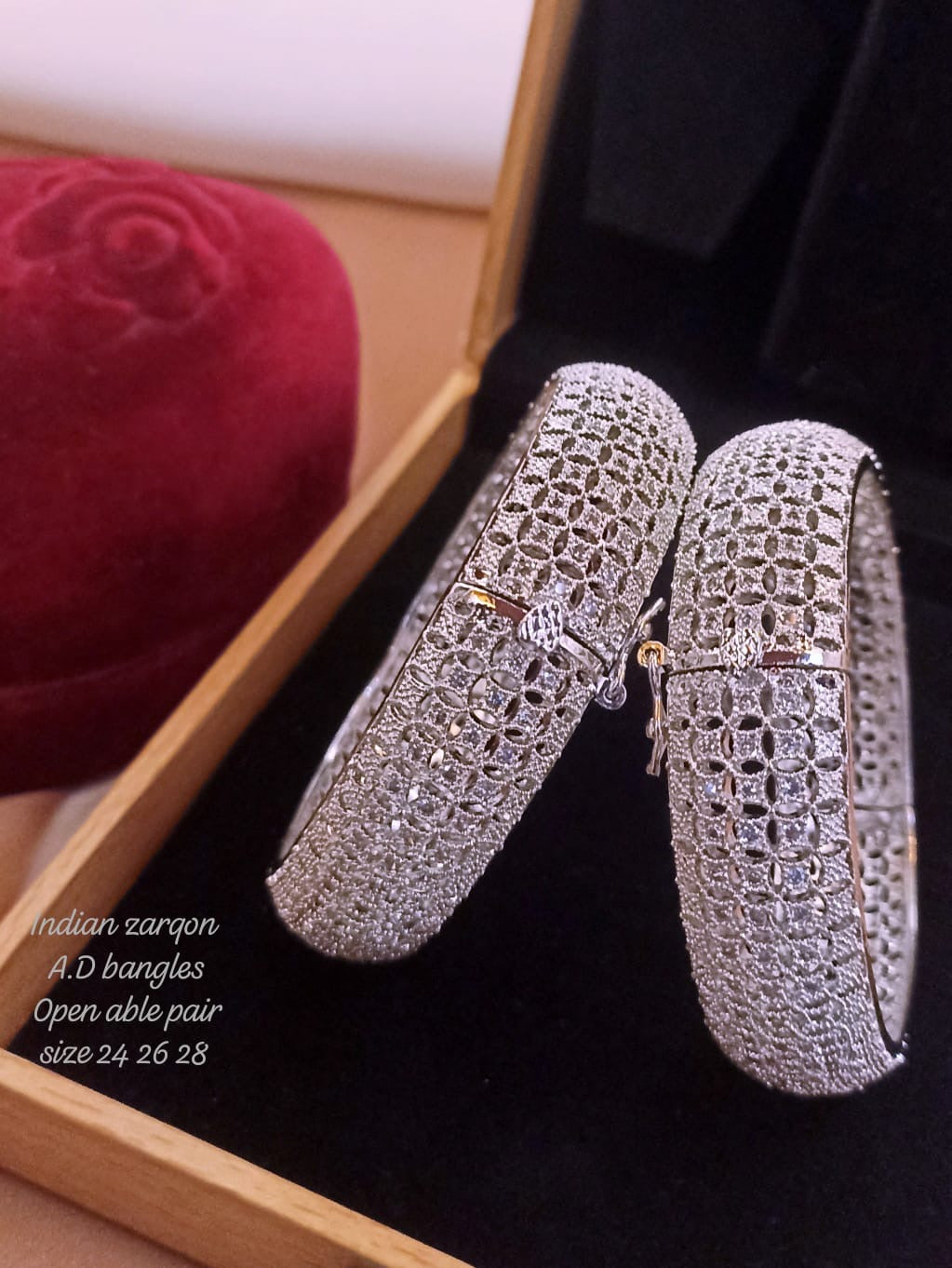 Openable ZirconBangles