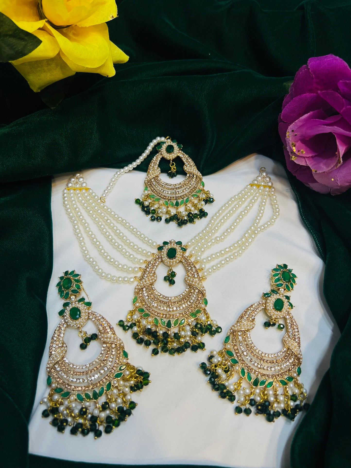 Nauratan set