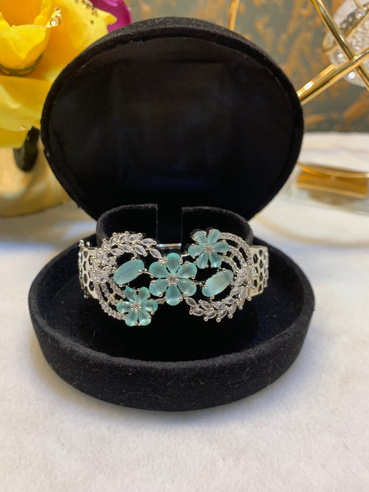 Zircon Bracelet