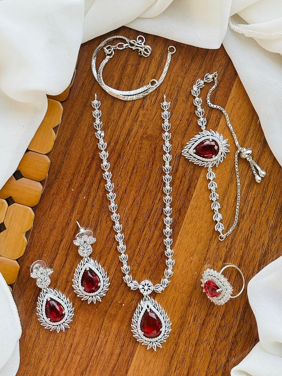 Zircon Combo Set
