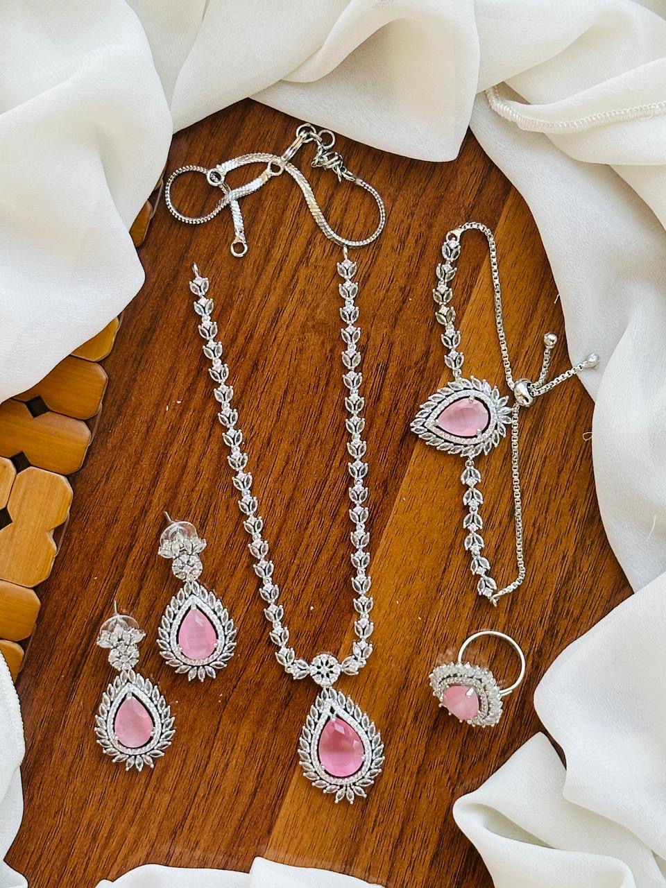 Zircon Combo Set