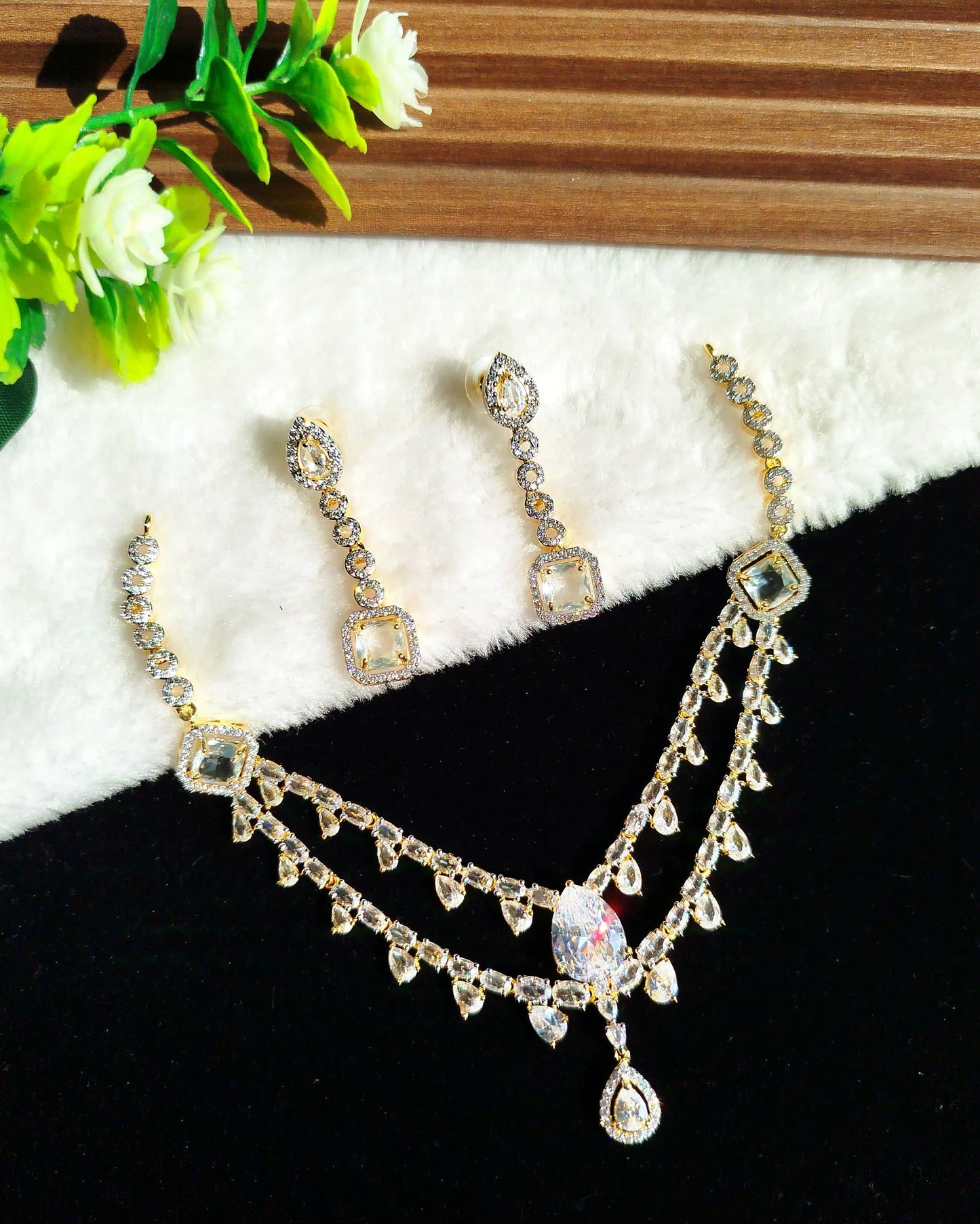 Zircon Necklace
