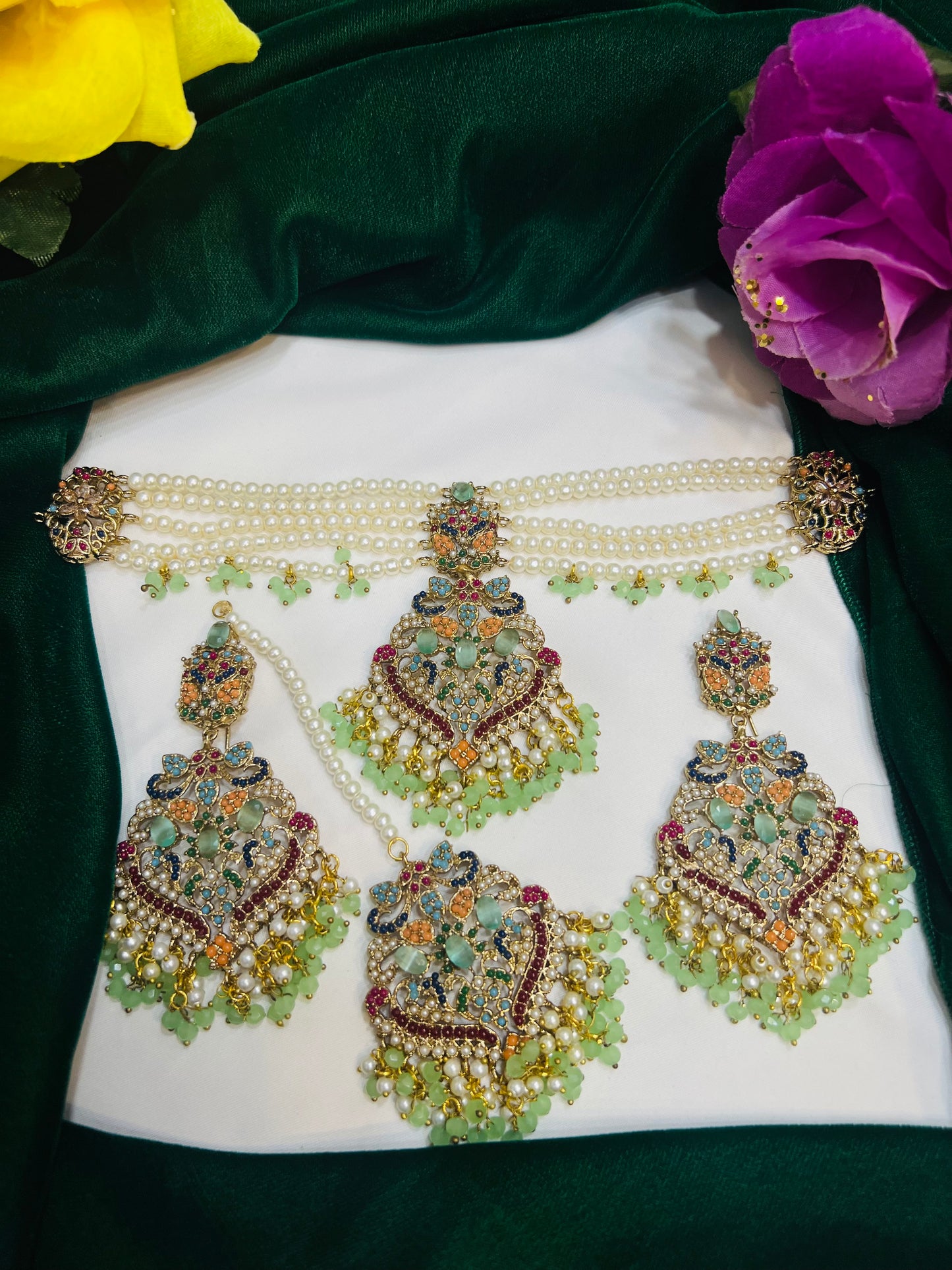 Nauratan Chuker Set