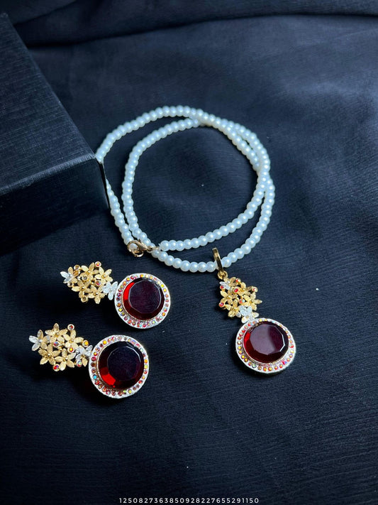 Pendant Set