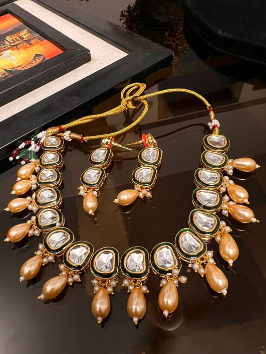 Kundan Necklace Set