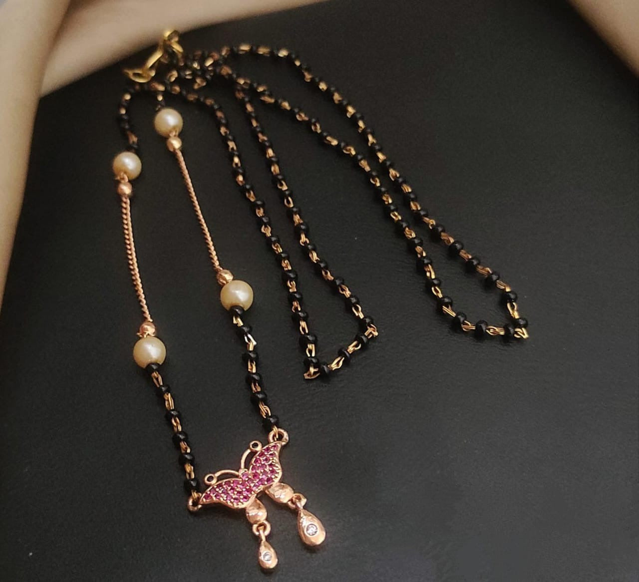 Locket chen