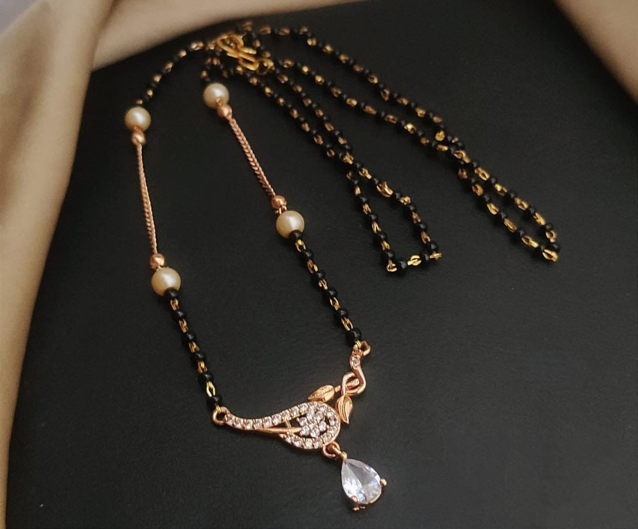 Locket chen