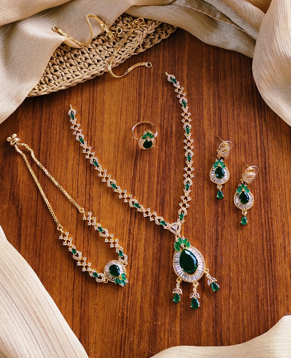 Zircon Combo Set