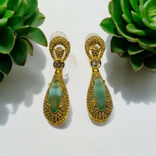 Zircon Earrings 💎