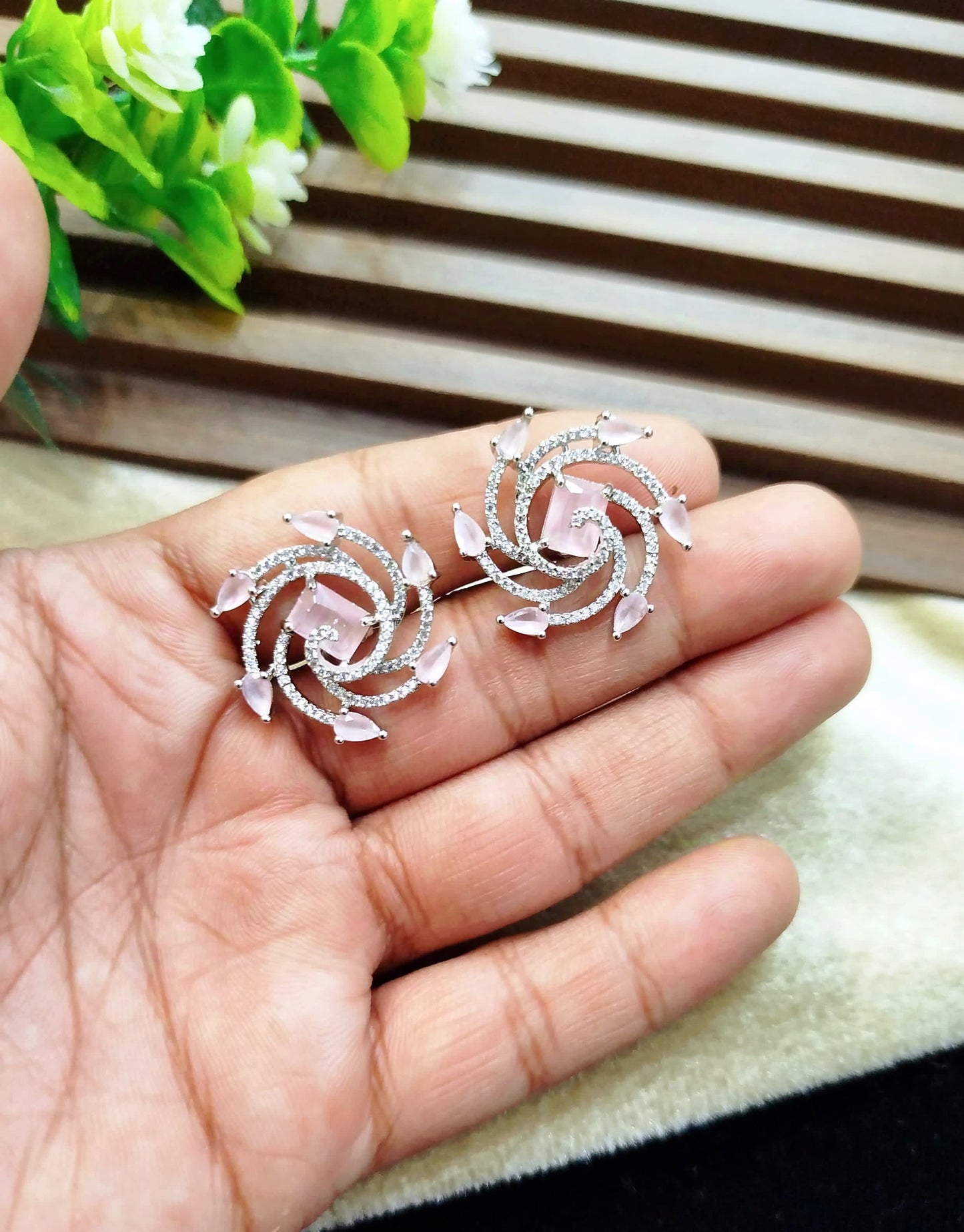 Zircon Tops