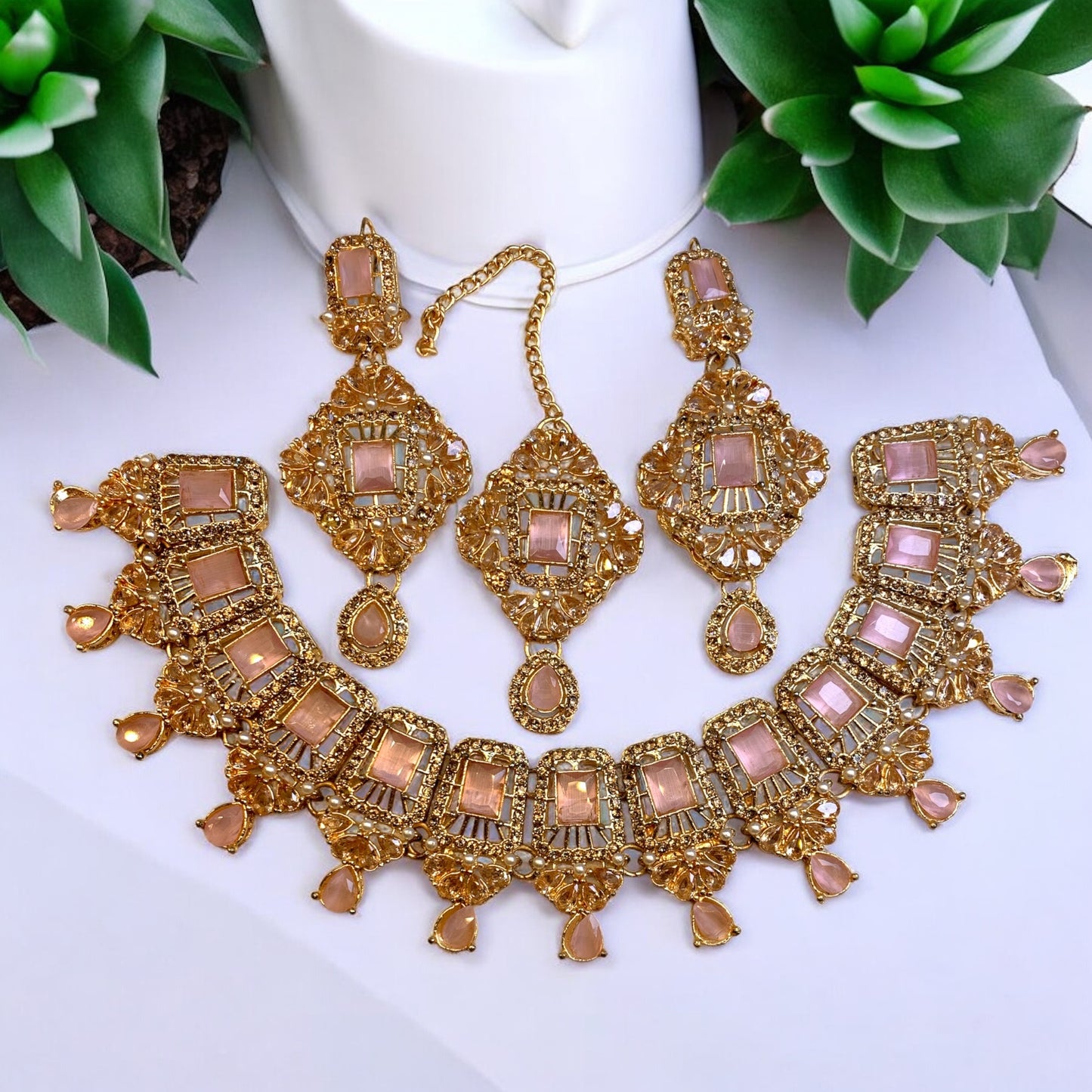 Necklace Set