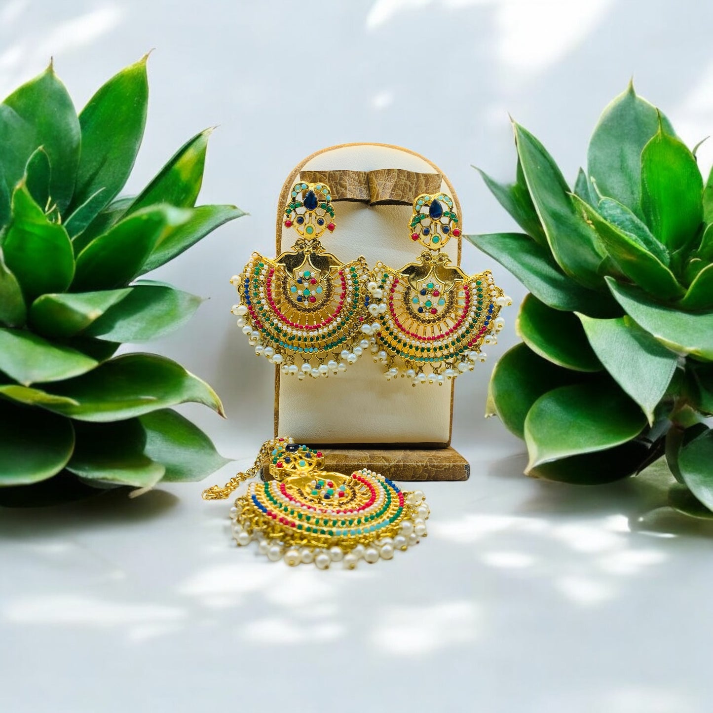 Nauratan Earrings Tika