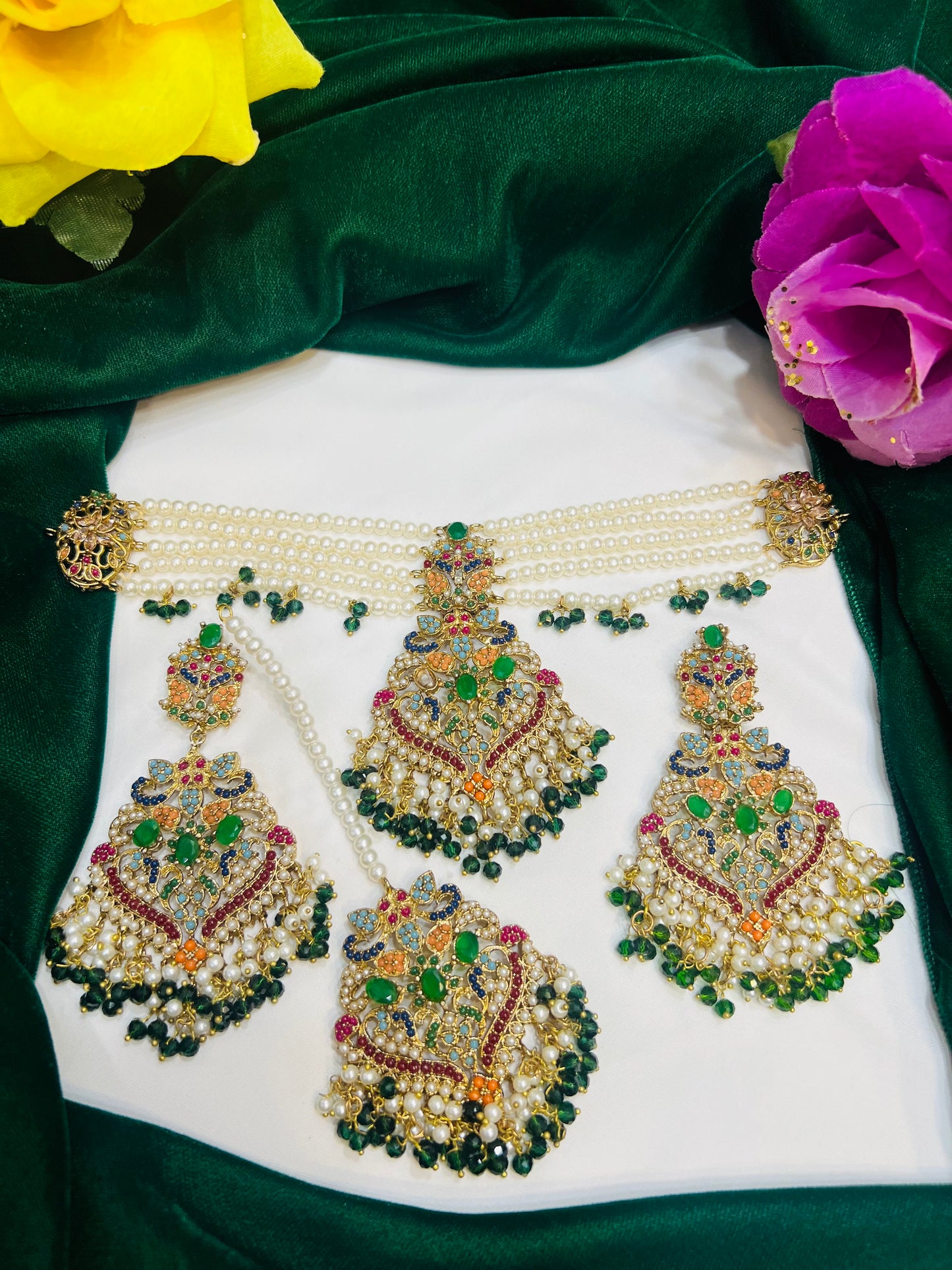 Nauratan Chuker Set