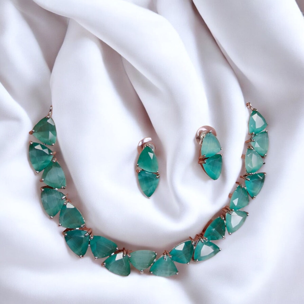 Zircon Set