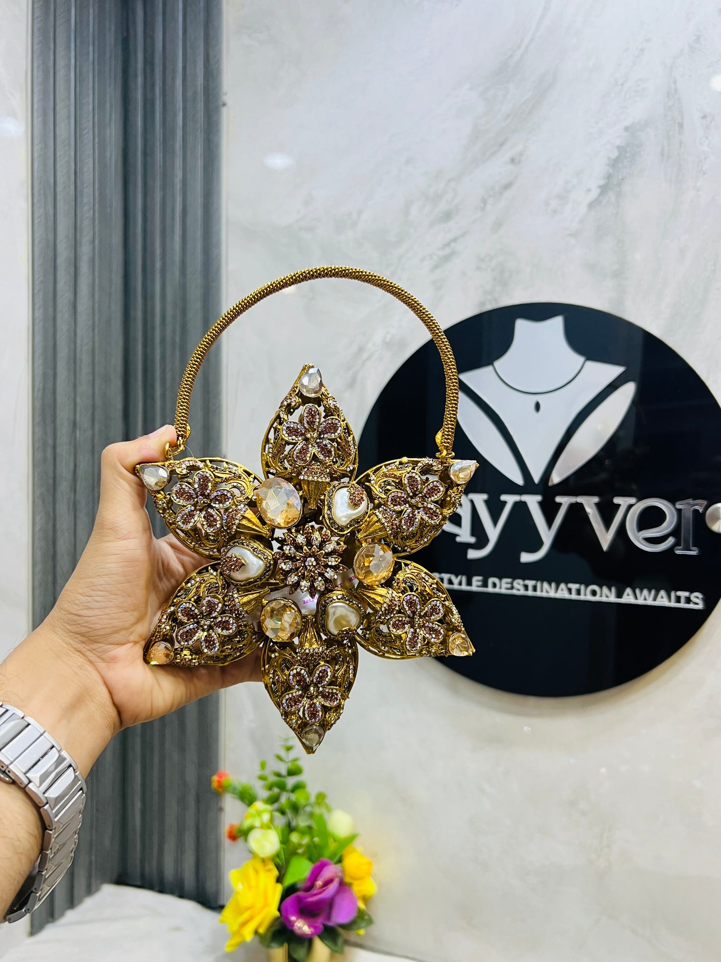 Turkish Star Clutch