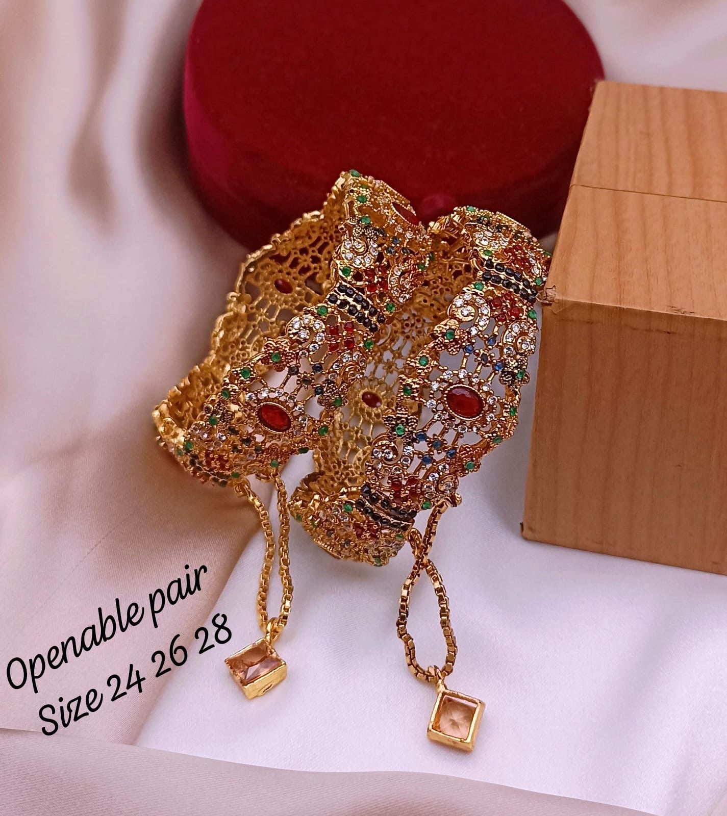 Nauratan Bangles