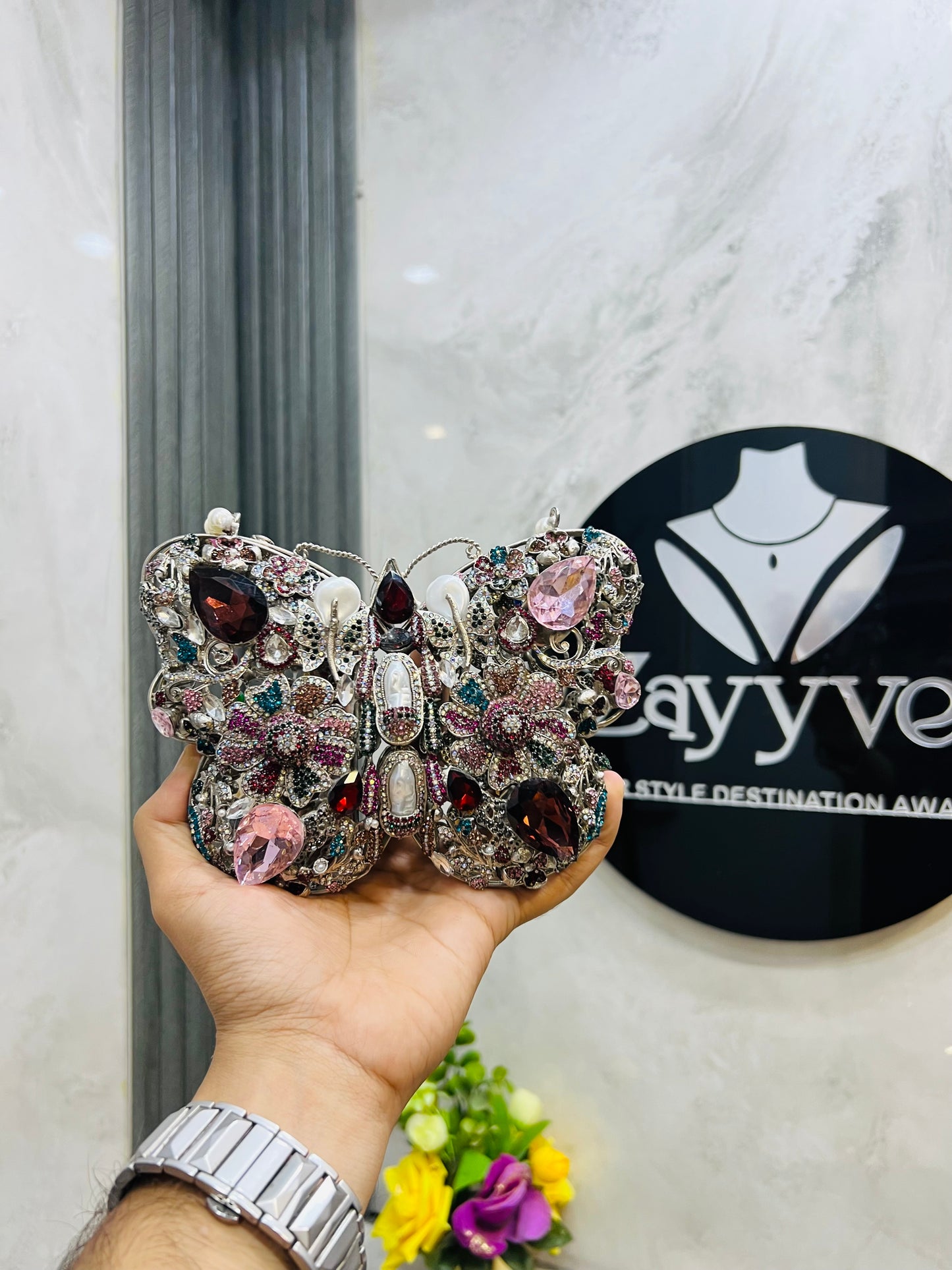 Butterfly Clutch