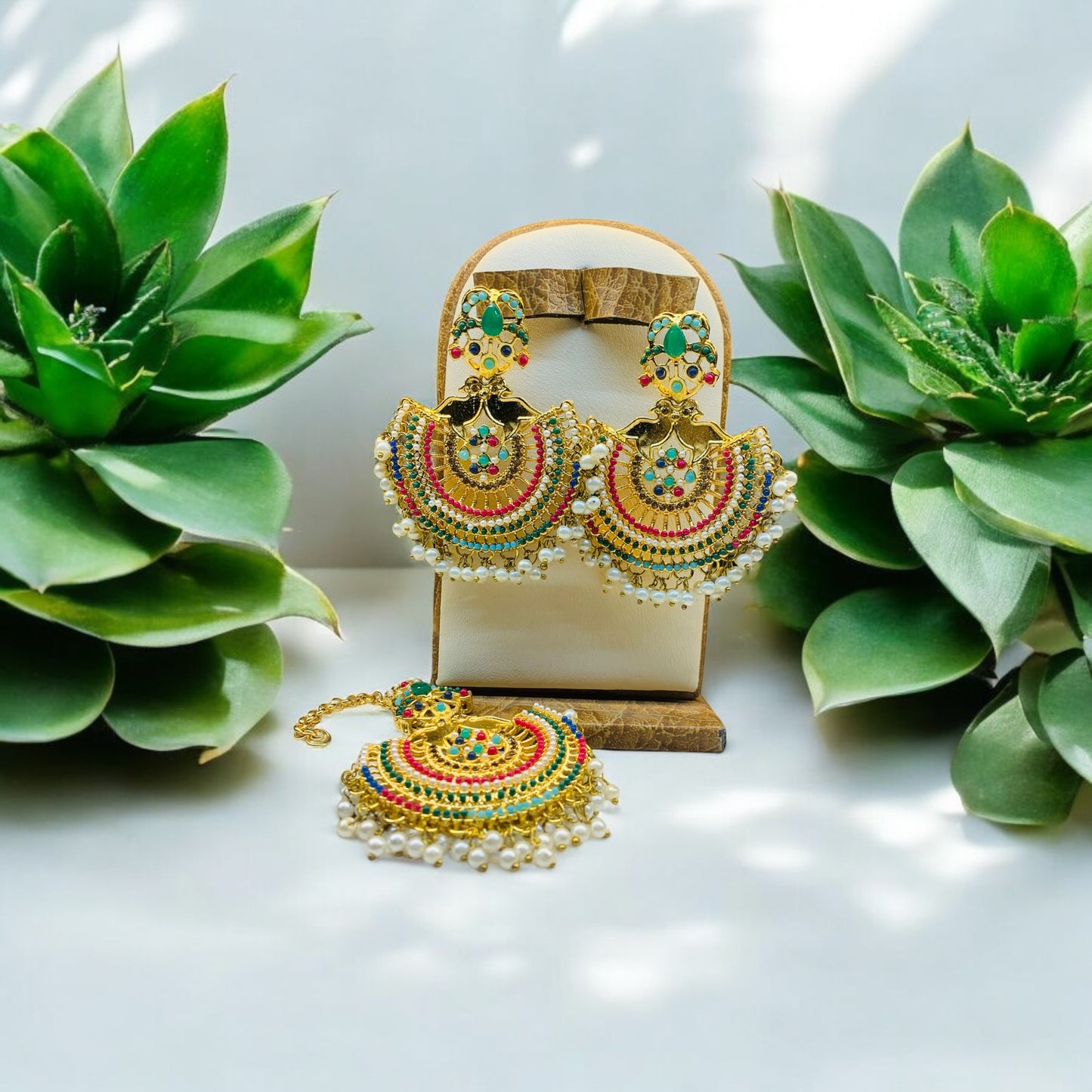 Nauratan Earrings Tika