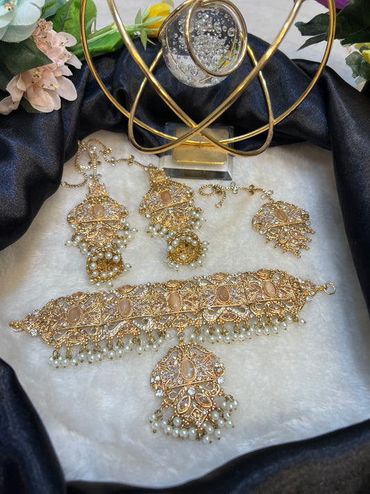 Golden Choker