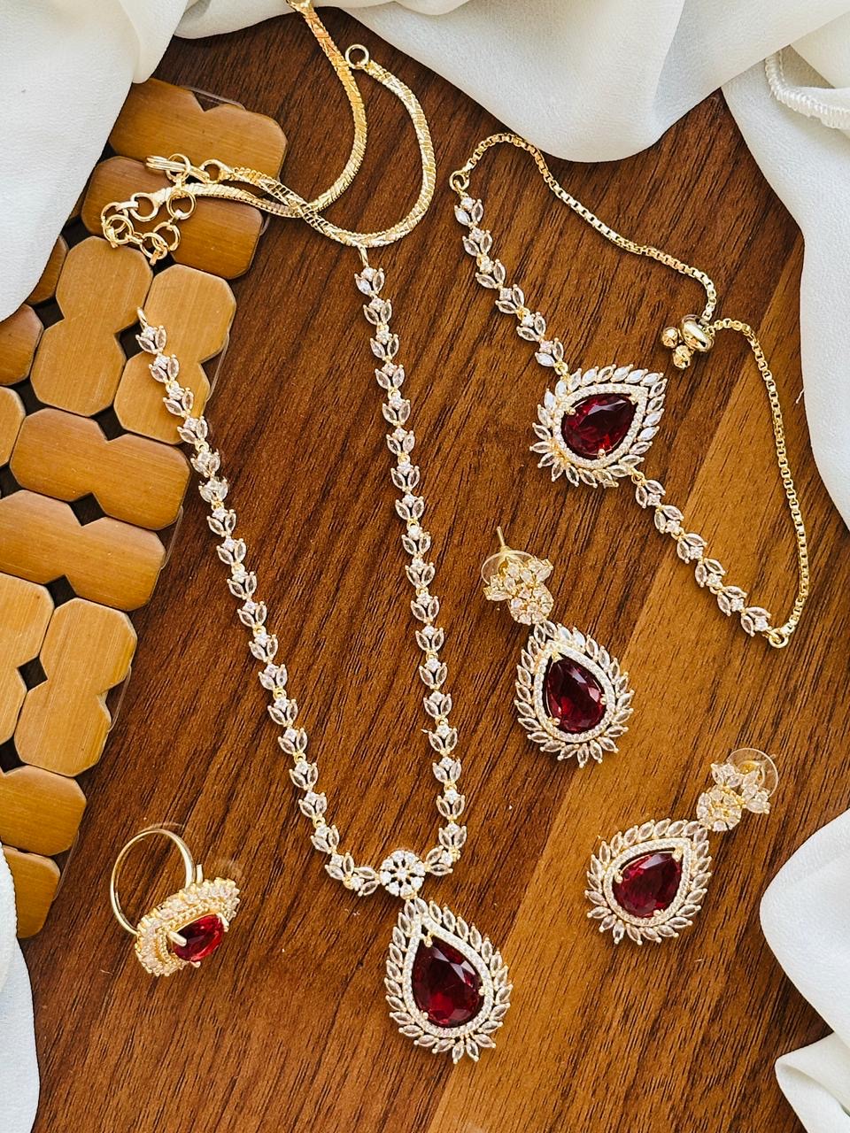 Zircon Combo Set