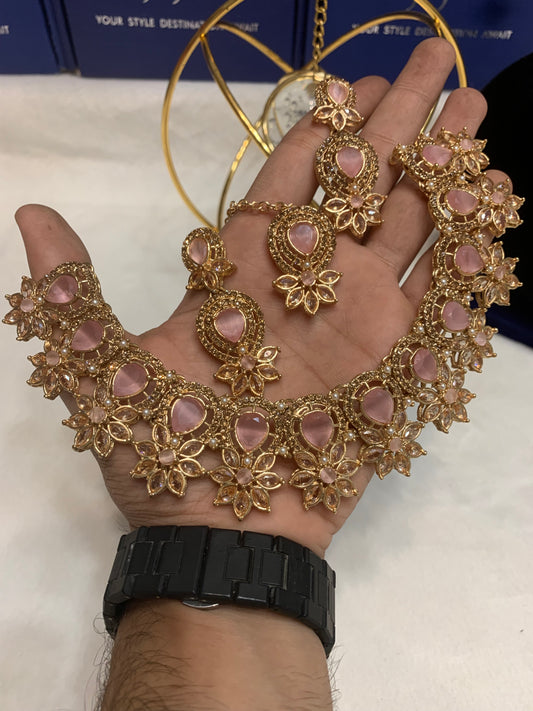 Necklace Set