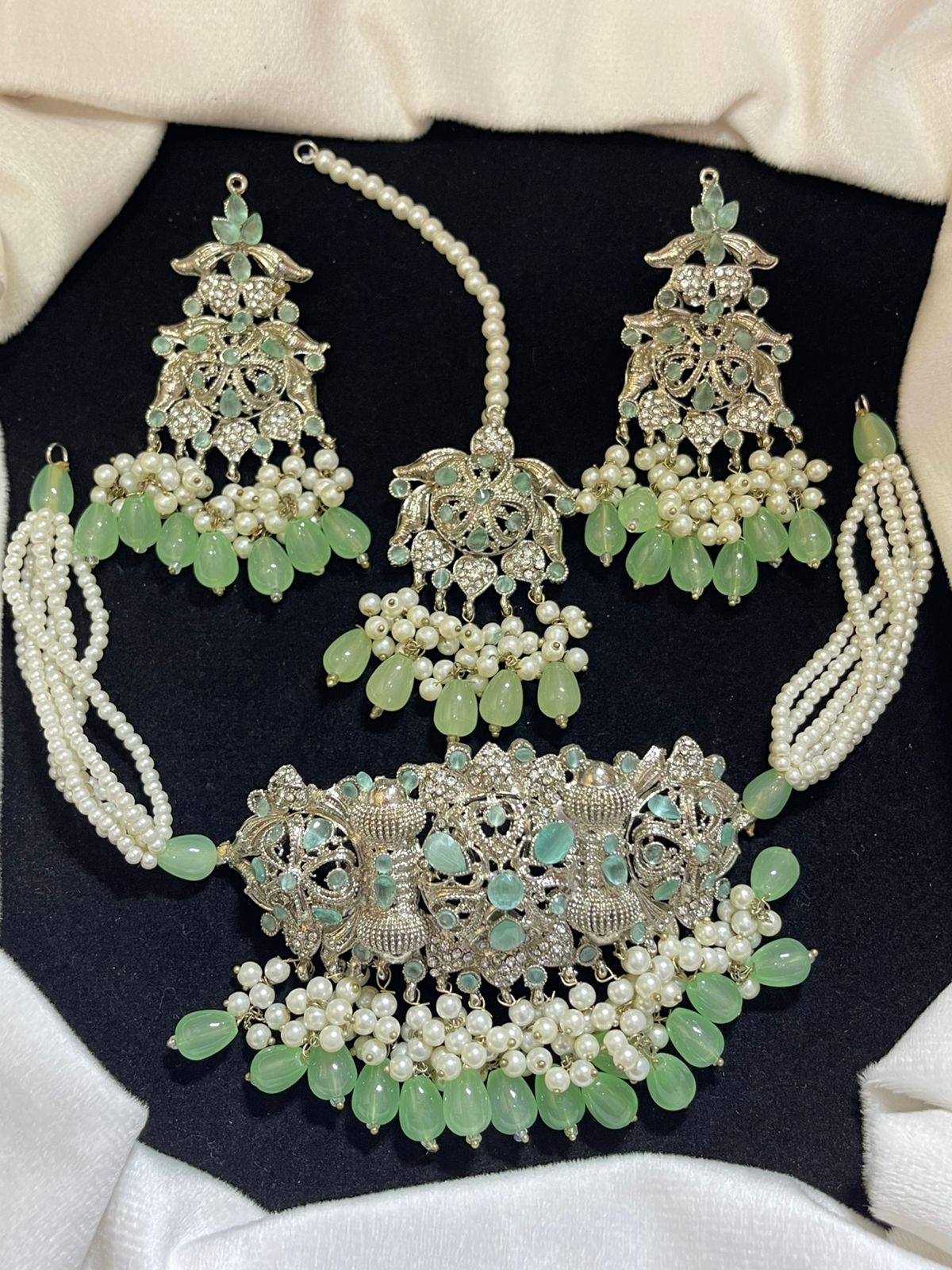 Perl Chukkar Set