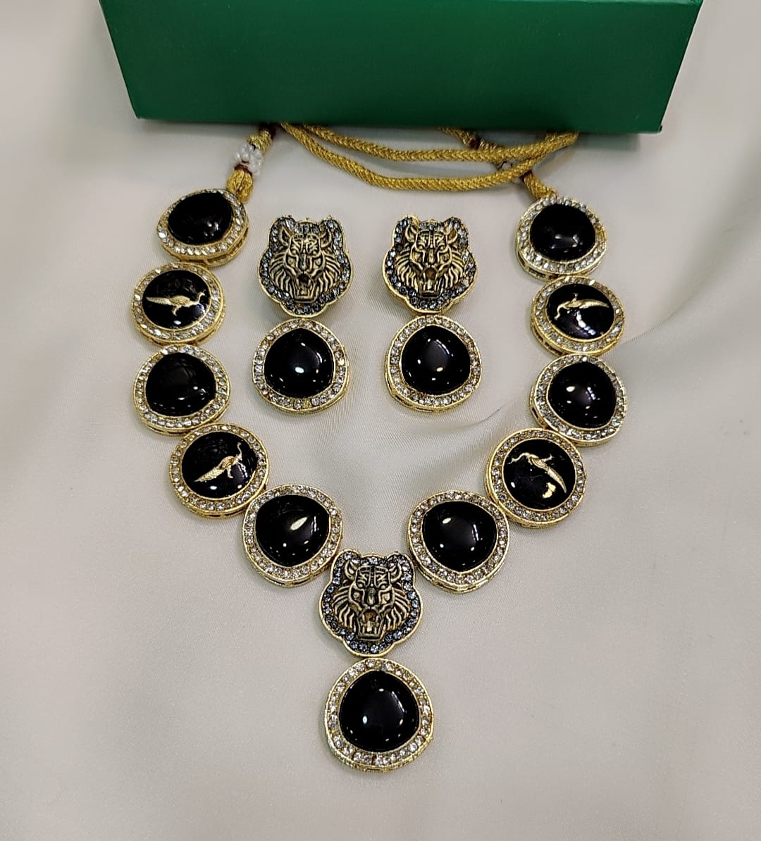 Indian Necklace Set