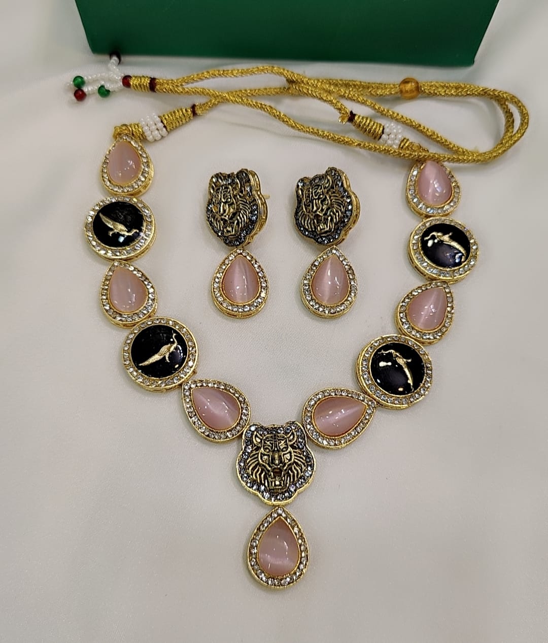 Indian Necklace Set