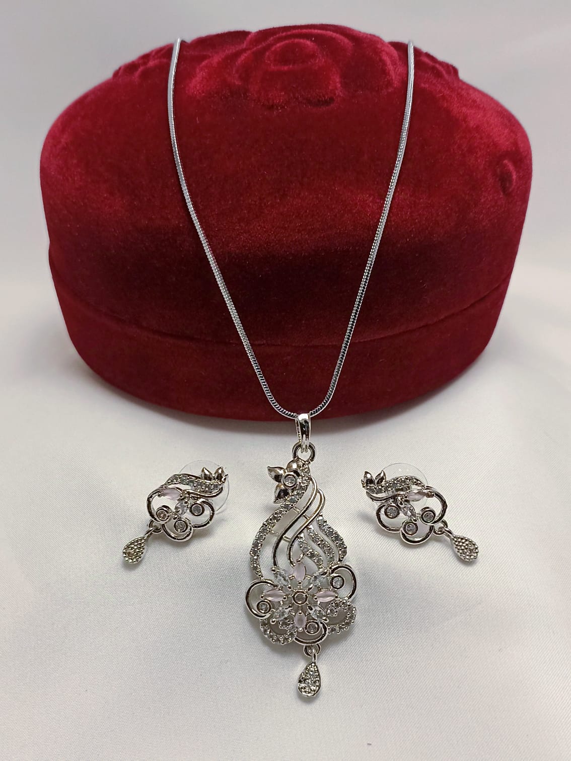 Zircon Locket Set