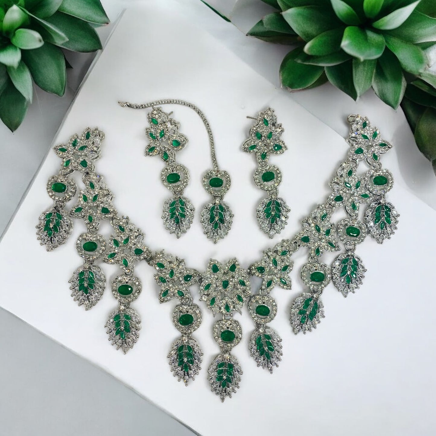 Necklace Set