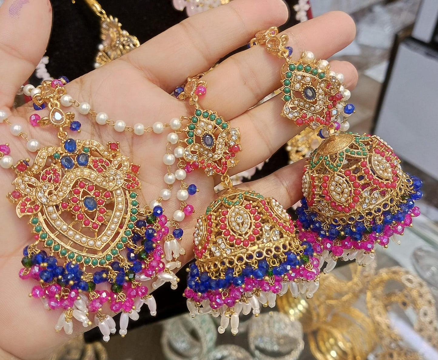 Navratan Jhumki Tika