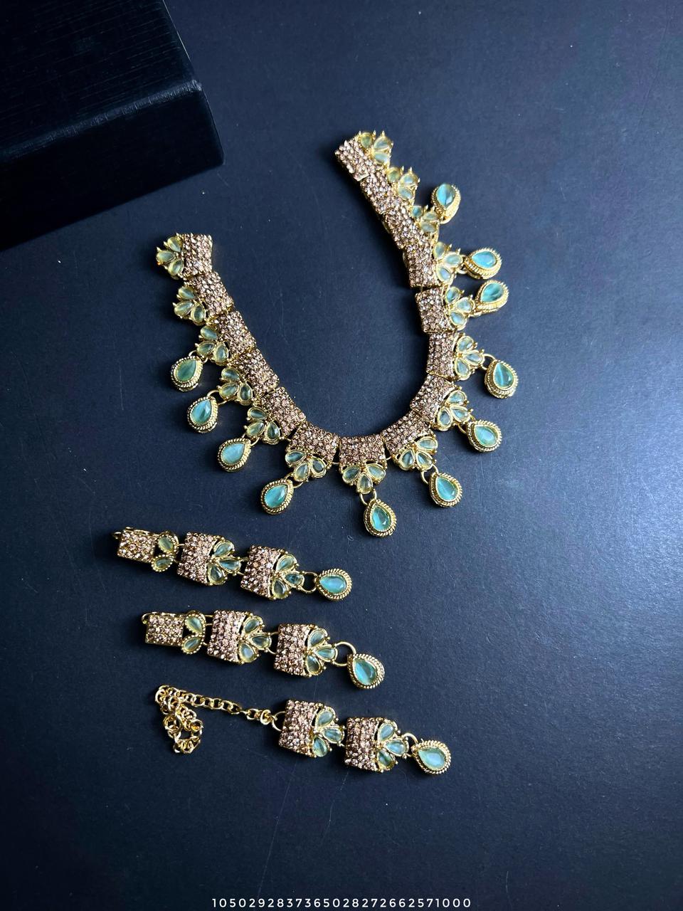 Necklace Set