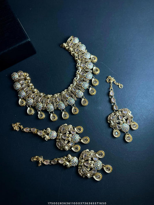 Necklaace Set