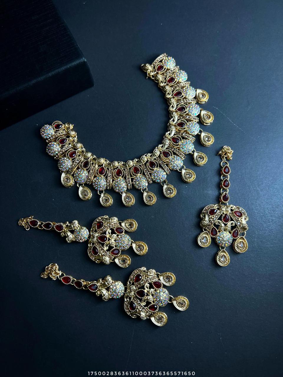 Necklaace Set