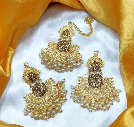 Earring Tika
