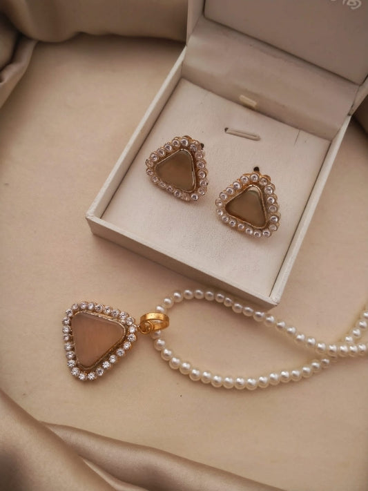 Pendant Set