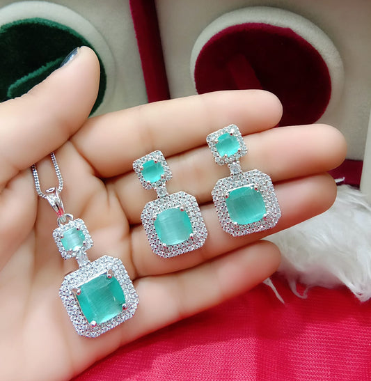 Pendant Set